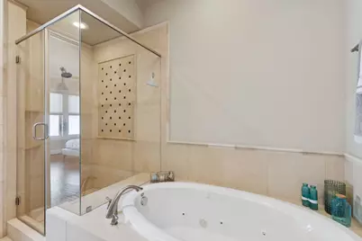 561 S Cesar Chavez Boulevard, Dallas, TX 75201 - Photo 23