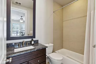 561 S Cesar Chavez Boulevard, Dallas, TX 75201 - Photo 7