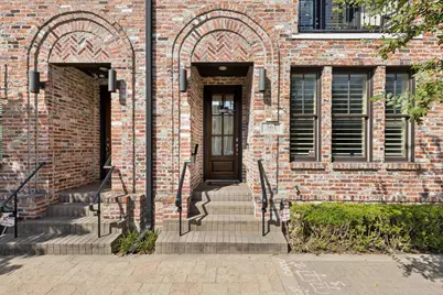 561 S Cesar Chavez Boulevard, Dallas, TX 75201 - Photo 3