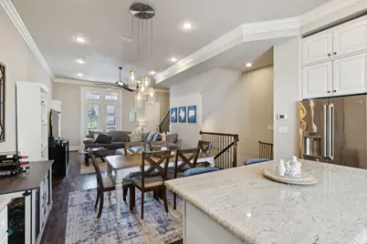 561 S Cesar Chavez Boulevard, Dallas, TX 75201 - Photo 11