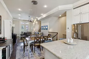 561 S Cesar Chavez Blvd, Dallas, TX 75201 - Photo 11