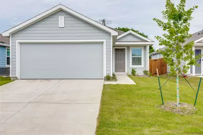 5625 Rockrose Lane, Princeton, TX 75407 - Photo 1