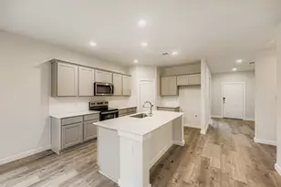 1021 Park Oak Ln, Crowley, TX 76036 - Photo 3