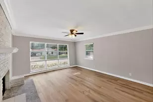 1441 Hawley Ln, Dallas, TX 75217 - Photo 9