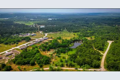 189 Shady Springs Drive, Bridgeport, TX 76426 - Photo 3