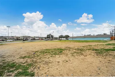 3215 E Lancaster Avenue, Fort Worth, TX 76103 - Photo 7