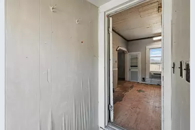 402 S Watson Street, Alvarado, TX 76009 - Photo 17