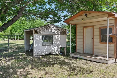 402 S Watson Street, Alvarado, TX 76009 - Photo 5