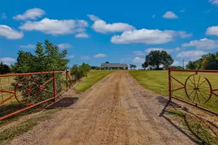 491 Navajo Rd, Whitesboro, TX 76273 - Photo 5