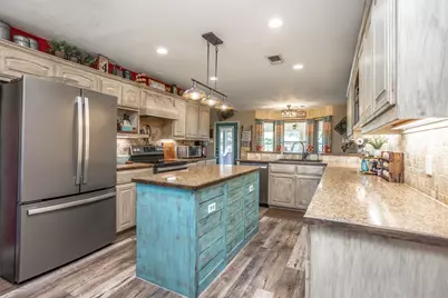 491 Navajo Road, Whitesboro, TX 76273 - Photo 15