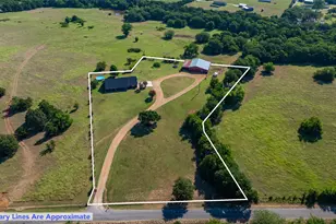 491 Navajo Rd, Whitesboro, TX 76273 - Photo 3