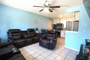 3931 Forbes St, Fort Worth, TX 76105 - Photo 3