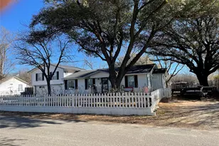 125 Live Oak Dr, Azle, TX 76020 - Photo 21