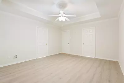 301 Village Circle, Waco, TX 76710 - Photo 19