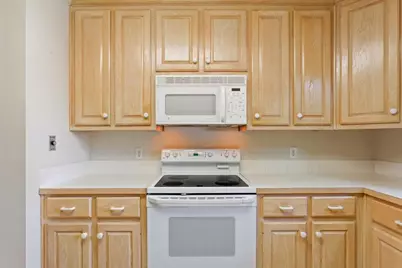 301 Village Circle, Waco, TX 76710 - Photo 17