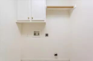 301 Village Cir, Waco, TX 76710 - Photo 27