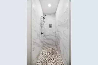 4275 Sunrise Drive, Paris, TX 75462 - Photo 11