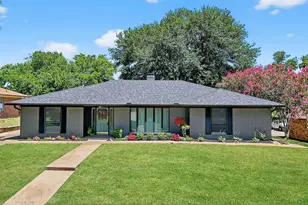 1817 Skyline Dr, Sherman, TX 75092 - Photo 1