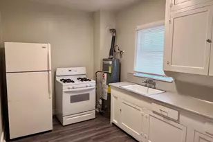 600 Monticello Dr, Fort Worth, TX 76107 - Photo 5