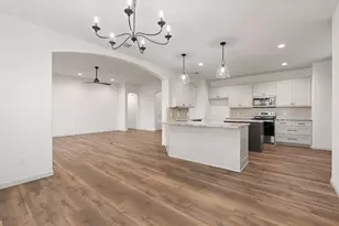 1707 Lakeway Dr, Cleburne, TX 76033 - Photo 13