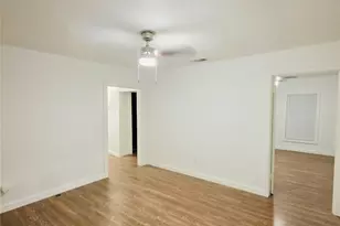 107 W Redbud St, Gilmer, TX 75644 - Photo 11