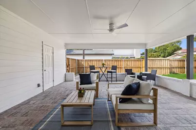 3849 Crown Shore Drive, Dallas, TX 75244 - Photo 7