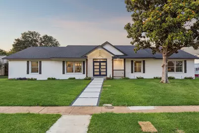 3849 Crown Shore Drive, Dallas, TX 75244 - Photo 1