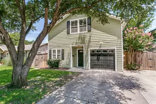 525 Estill St, Grapevine, TX 76051 - Photo 1