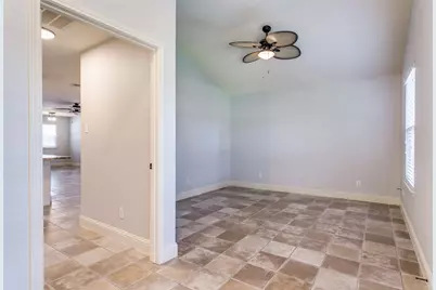 525 Estill Street, Grapevine, TX 76051 - Photo 13