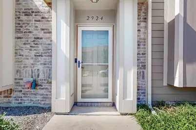 2924 Peyton Brook Drive, Fort Worth, TX 76137 - Photo 3