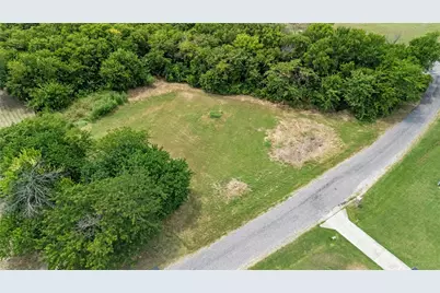 111 Broken Bow Drive, Gunter, TX 75058 - Photo 3