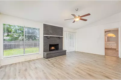 6925 Bennington Drive, Watauga, TX 76148 - Photo 9