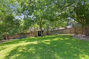 601 Ivy Ann Dr, Woodway, TX 76712 - Photo 11