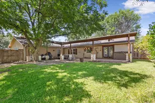 601 Ivy Ann Dr, Woodway, TX 76712 - Photo 13