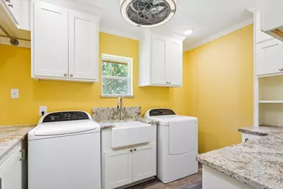 601 Ivy Ann Drive, Woodway, TX 76712 - Photo 19