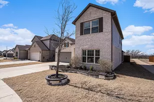 8909 Lantana Meadow Dr, Fort Worth, TX 76131 - Photo 5