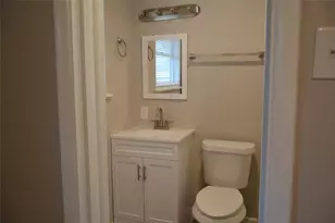 601 Hillside Dr, Sherman, TX 75090 - Photo 17