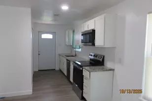 10689 Co Rd 905, Princeton, TX 75407 - Photo 9