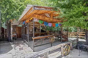 1152 Elva Warren St, Fort Worth, TX 76115 - Photo 11