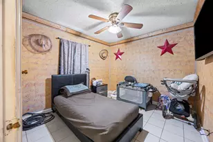 1152 Elva Warren St, Fort Worth, TX 76115 - Photo 7