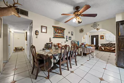 1152 Elva Warren Street, Fort Worth, TX 76115 - Photo 5