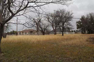 604 E Highland Rd, Ovilla, TX 75154 - Photo 9