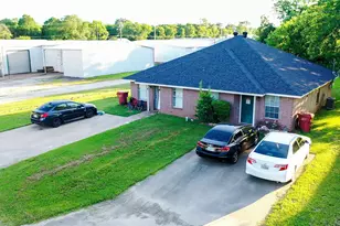 155 N Holley St, Blossom, TX 75416 - Photo 19