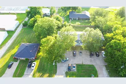 155 N Holley Street, Blossom, TX 75416 - Photo 31