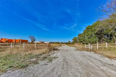 4401 E Highway 82, Gainesville, TX 76240 - Photo 1