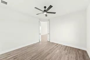 14429 Lovelace St, Pilot Point, TX 76258 - Photo 17