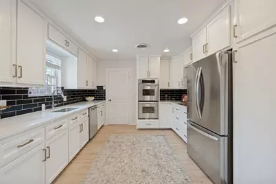 806 Knott Place, Dallas, TX 75208 - Photo 13