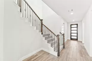 5930 Merian Dr, Pilot Point, TX 76258 - Photo 5