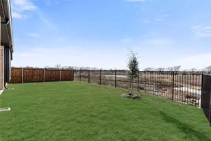 5930 Merian Dr, Pilot Point, TX 76258 - Photo 39