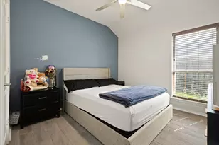 3117 Royal Crest Dr, Fort Worth, TX 76140 - Photo 9